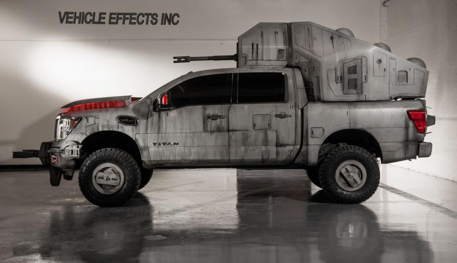  Nissan Titan AT-M6 2017 года  (фото 3 из 7)